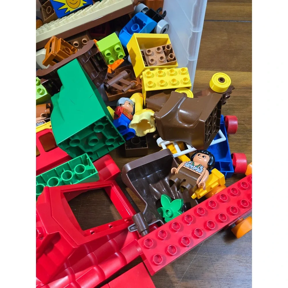 Lego flowers bricks brown